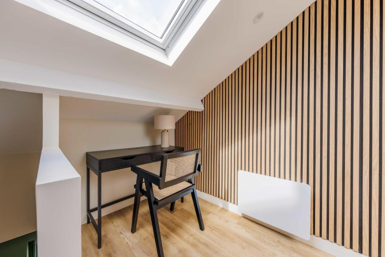 Charming Appart Duplex 7P2Br Le Marais Appartamento Parigi Esterno foto